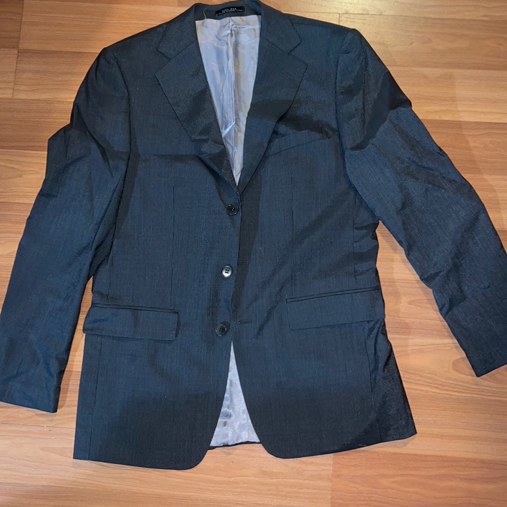 Used only once Zara men suit